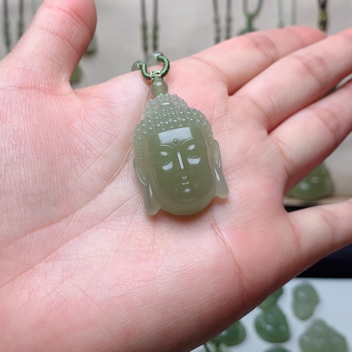 和田玉吊坠未镶嵌