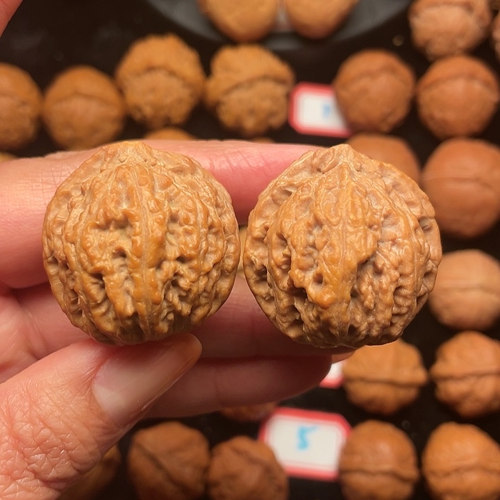 乔***蛋吊坠文玩核桃ooooo