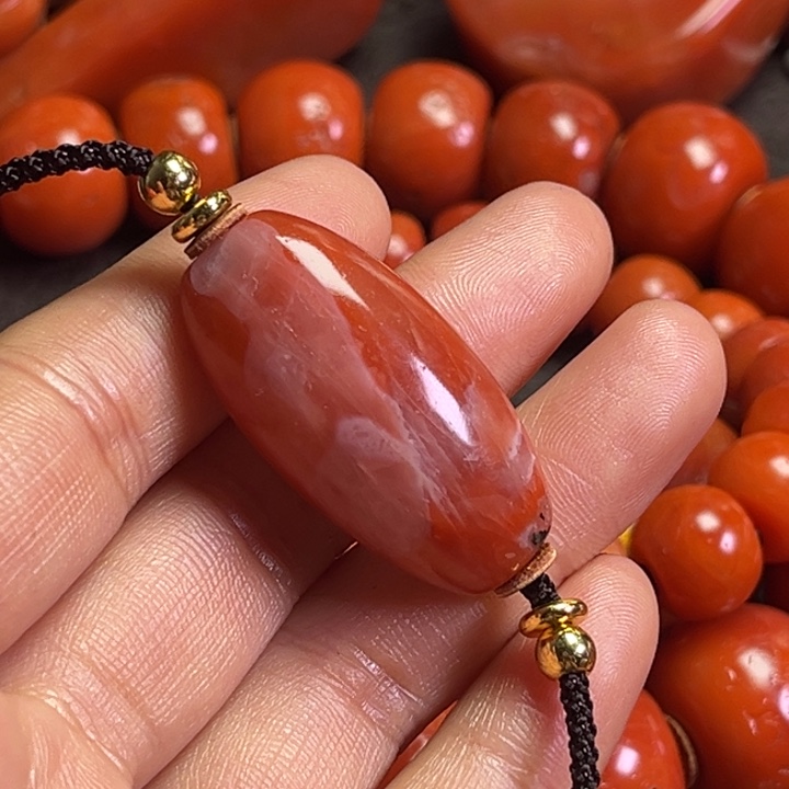 颈饰琉璃新****馆琉璃……….