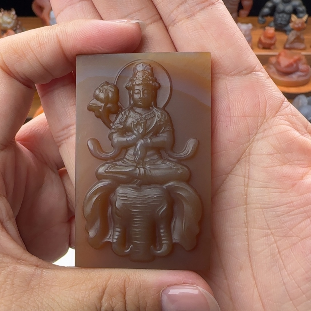 玛瑙/玉髓未镶嵌颈饰