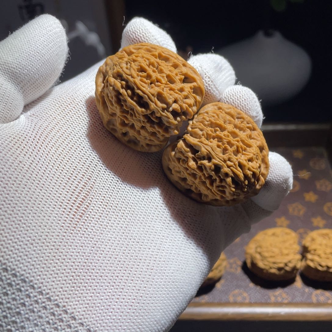 文玩核桃吊坠38拉丝窝头