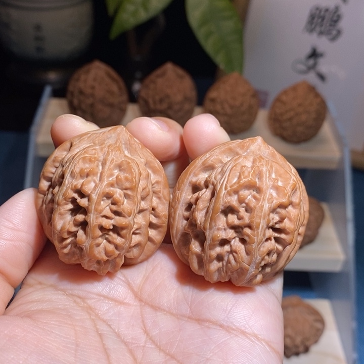 吊坠文玩核桃三羊谷