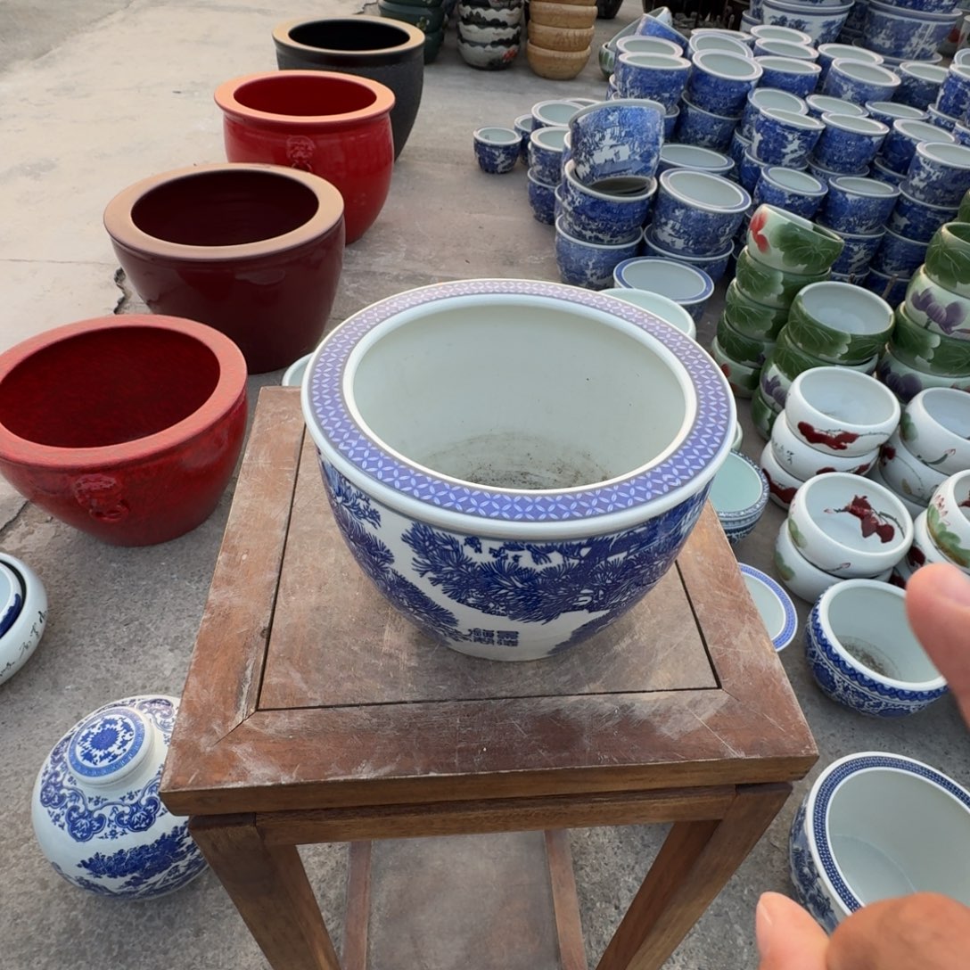 瓷片直径22，高15。。。。