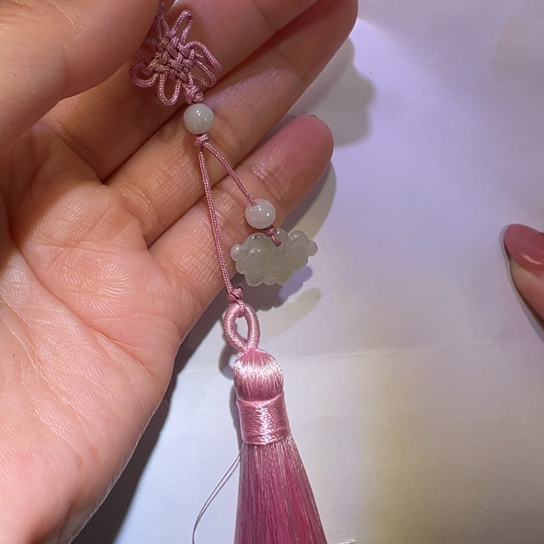 翡翠颈饰未镶嵌吊坠