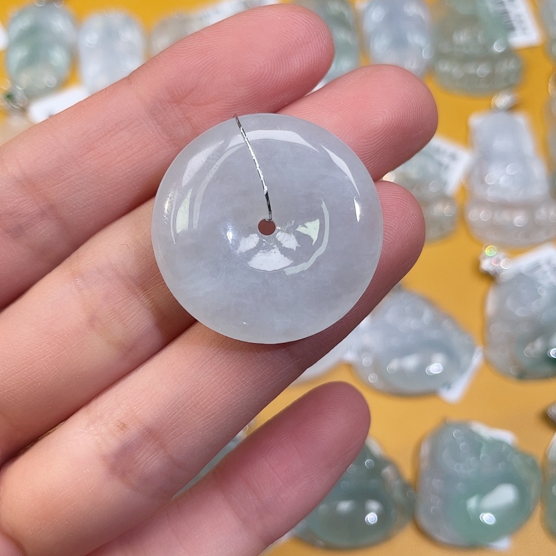 翡翠未镶嵌颈饰翡翠平安扣