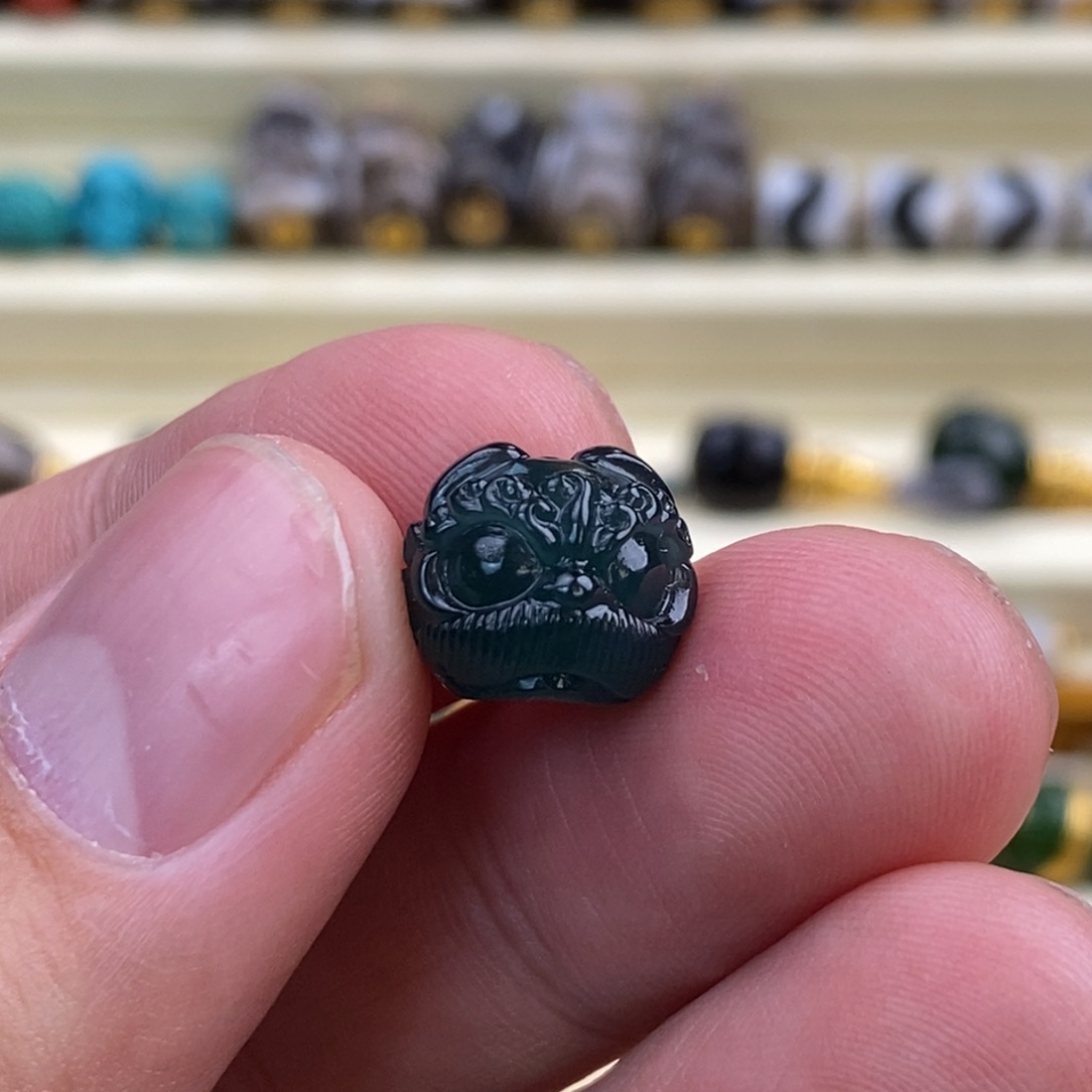 翡翠颈饰未镶嵌隔珠