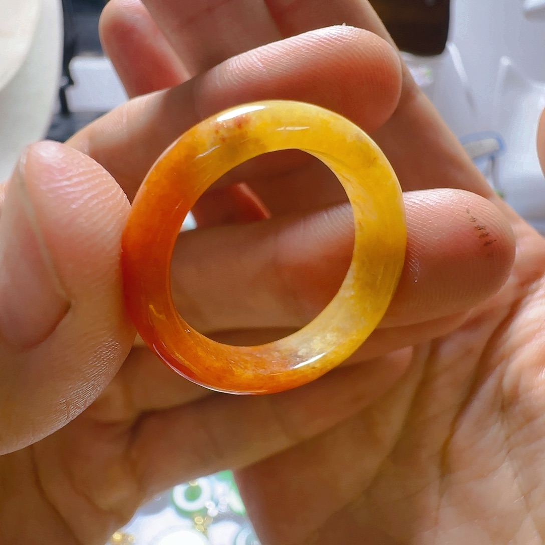 玫***玖翡翠戒指未镶嵌翡翠88