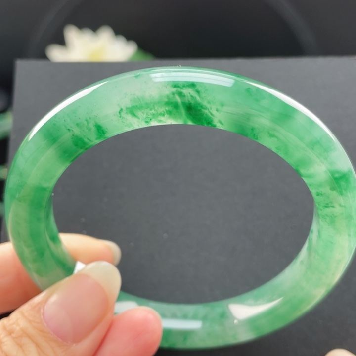 石英质玉未镶嵌手镯57 －58