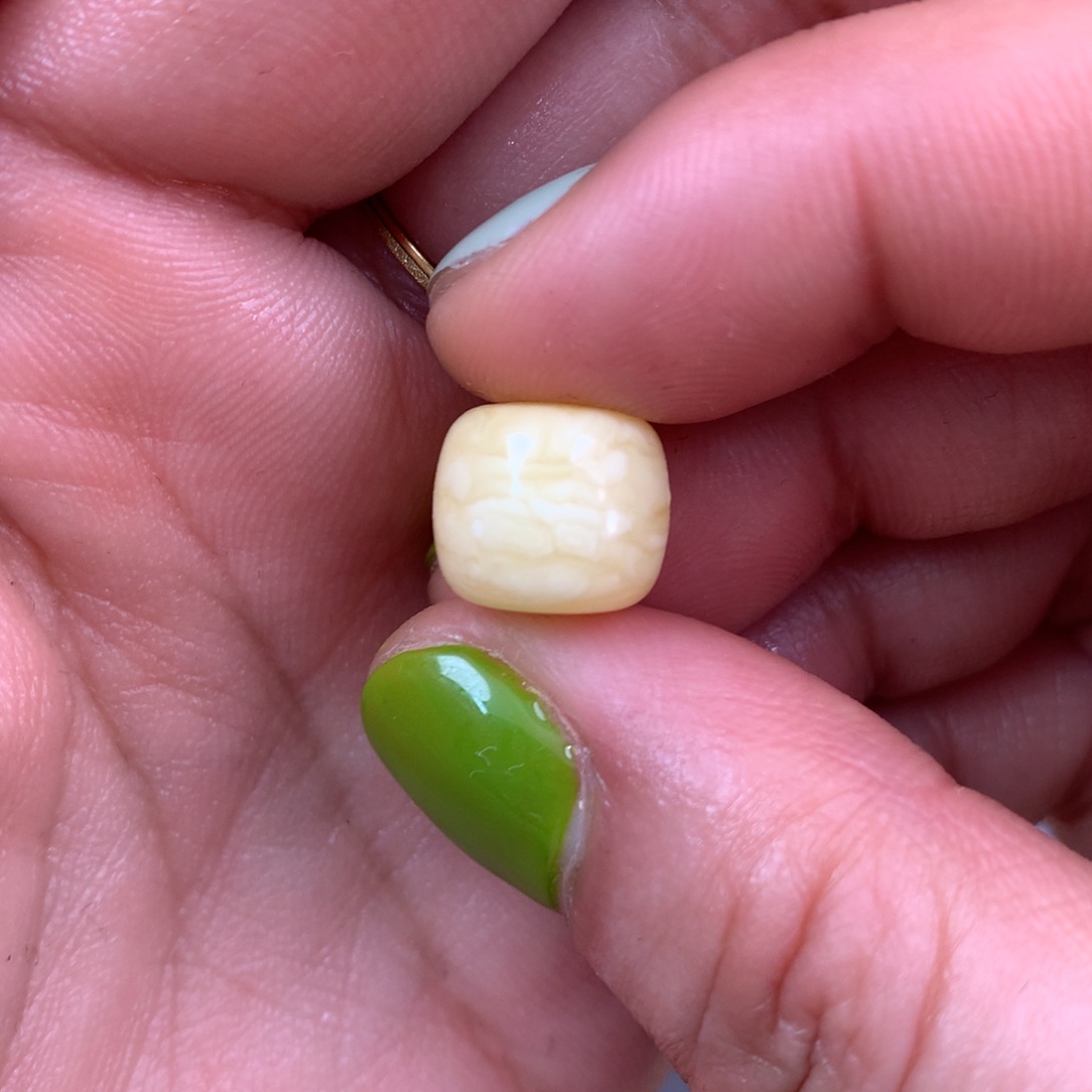 琥珀裸石未镶嵌ㅤ****.蜜蜡