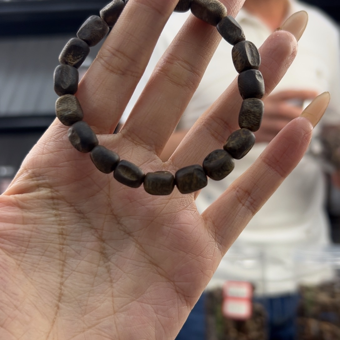 沉香手串奇楠沉香卡9留疤单沉水多样性发一