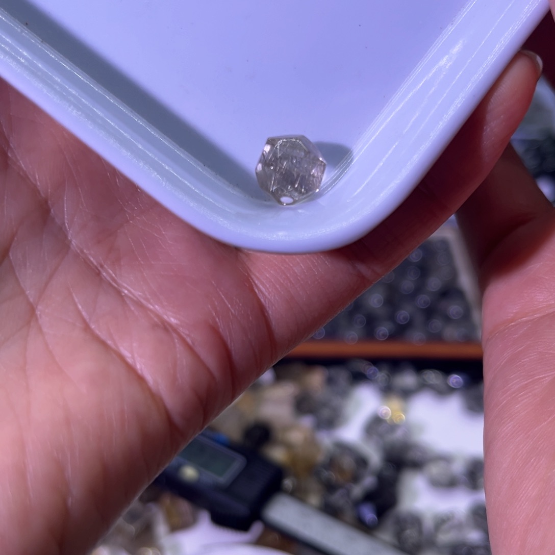 未镶嵌珠宝半成品水晶s****42打孔