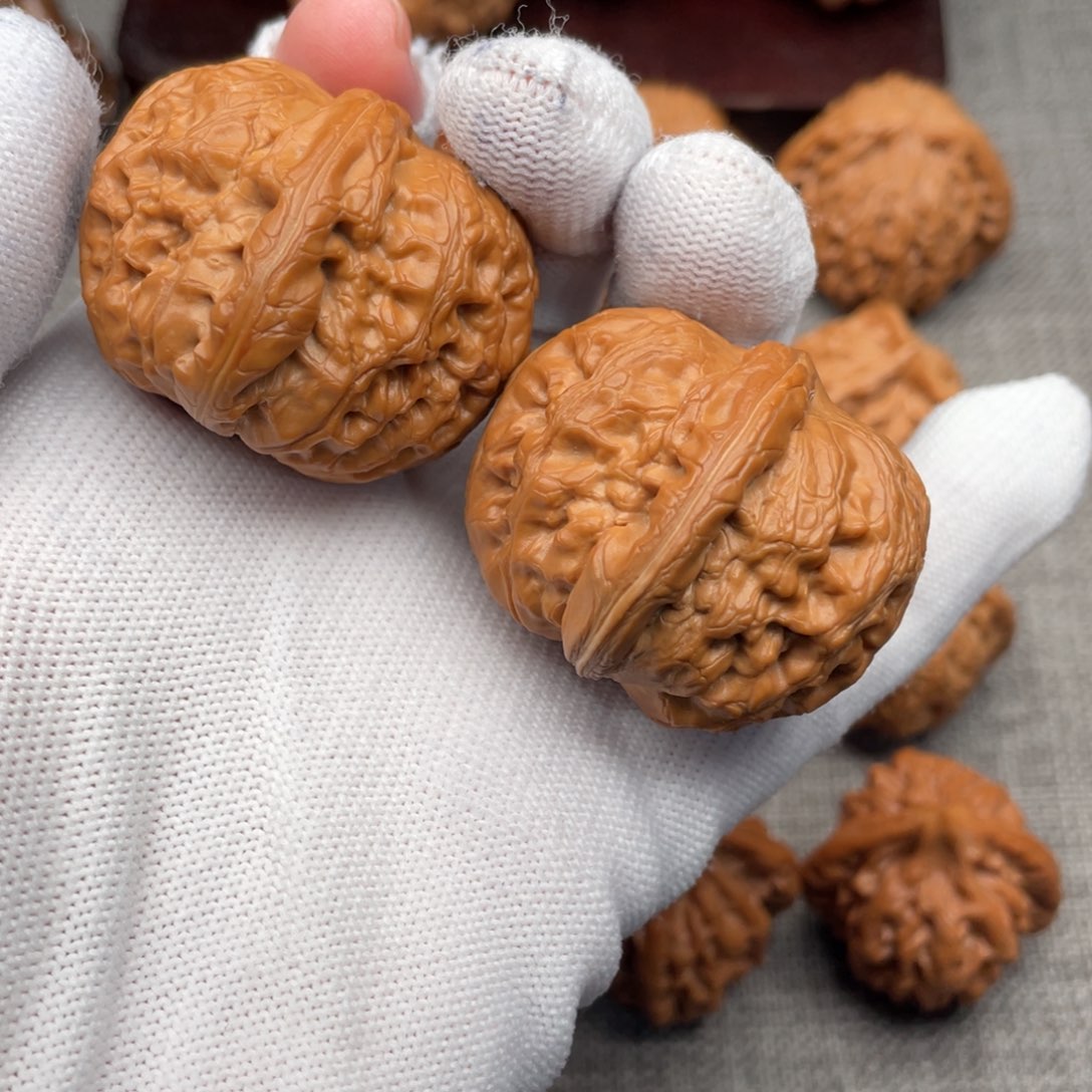 文玩核桃把件42平谷元宝