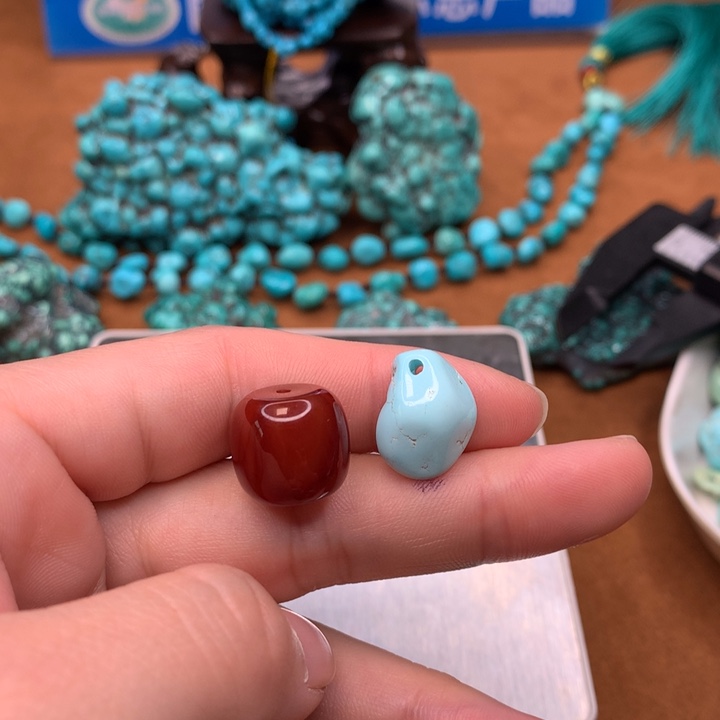 玛瑙/玉髓原矿未镶嵌J****?