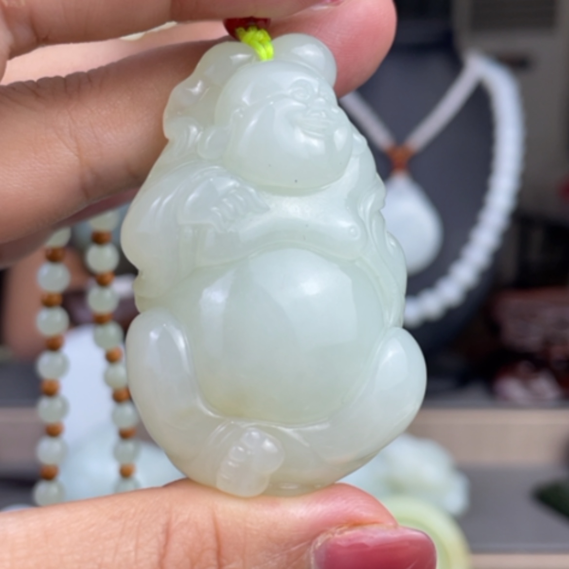 【闪购商品】颈饰未镶嵌和田玉