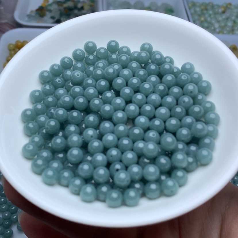 【闪购商品】翡翠手链未镶嵌卡6冰蓝水50颗