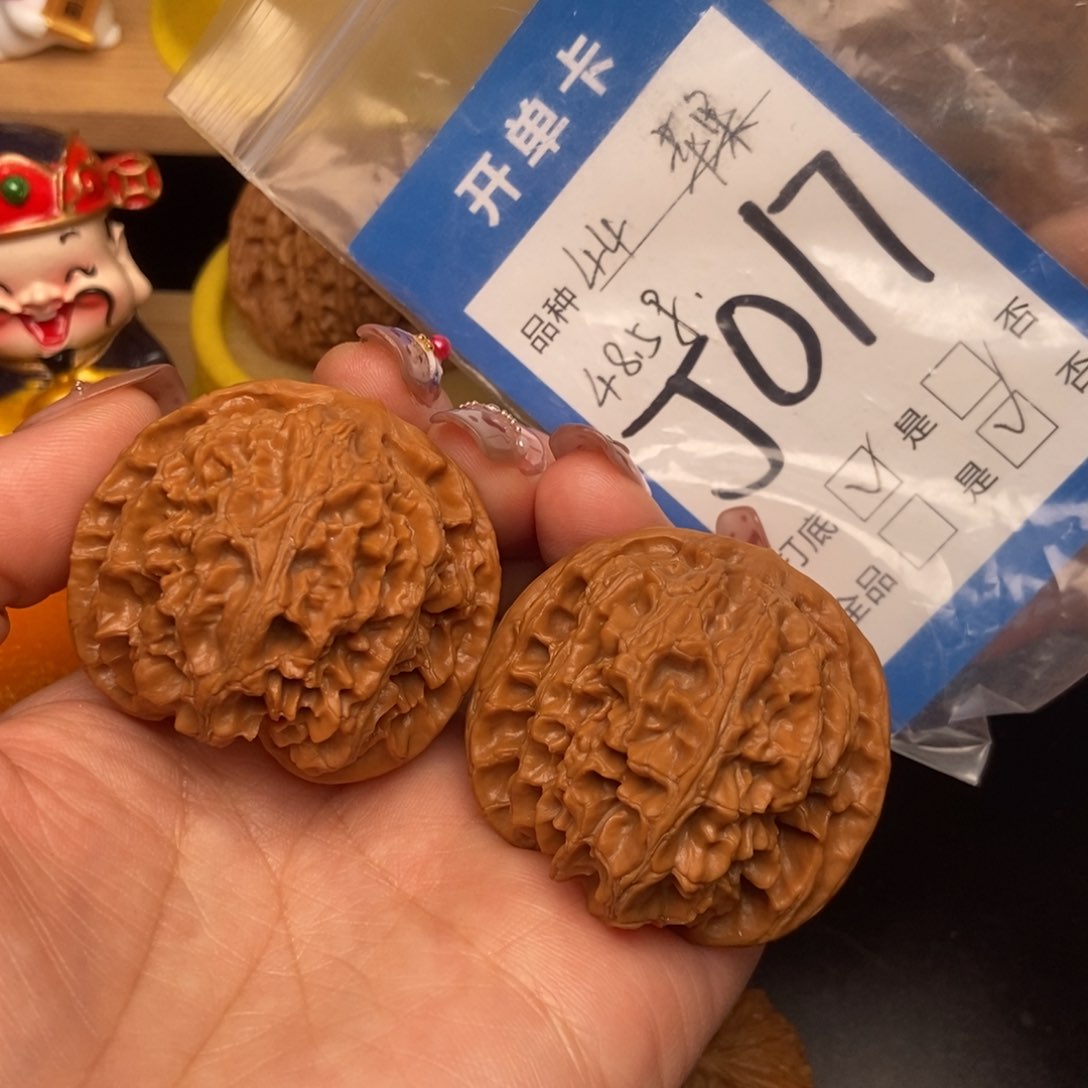 桃核吊坠核桃苹果园狮子头