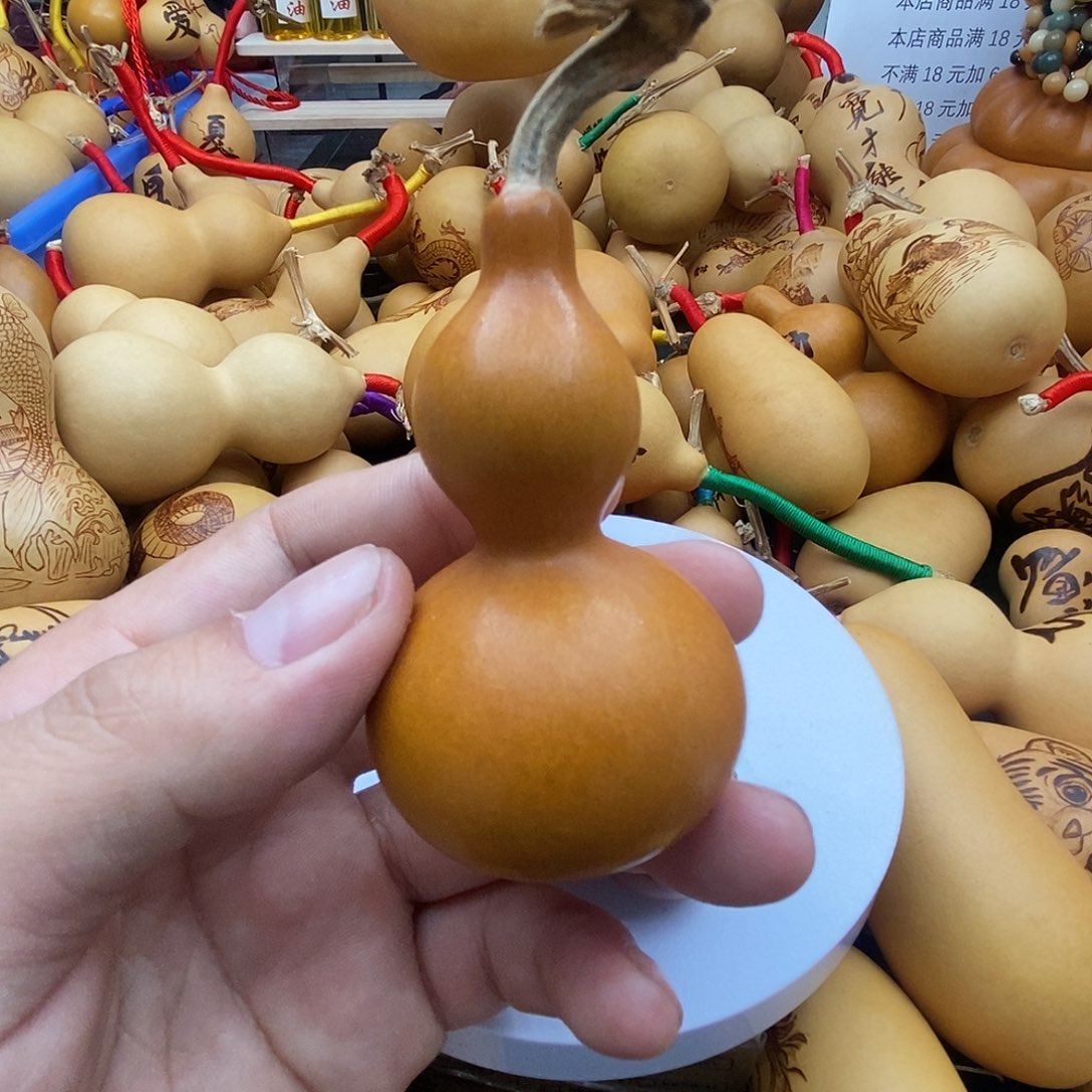 ****峰香榧木葫芦工艺品