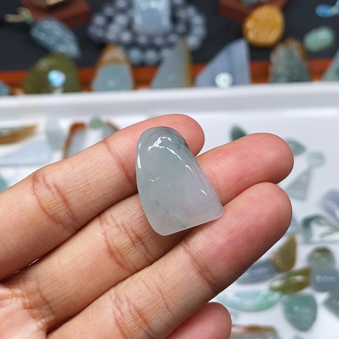 颈饰未镶嵌翡翠木翡翠
