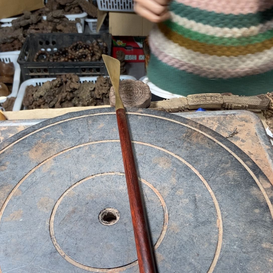 苦***争木成品福利摆件放漏