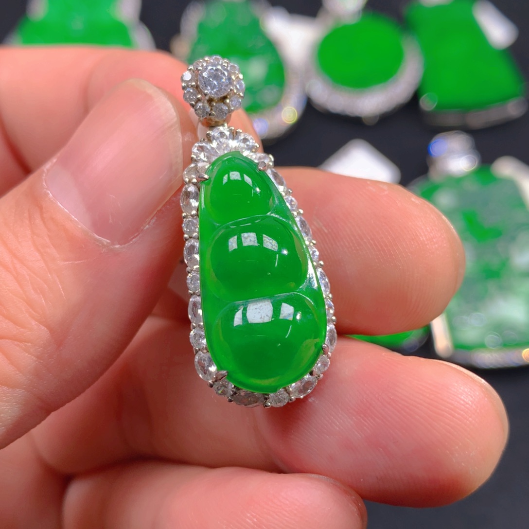 翡翠颈饰银S925镶嵌111111111111