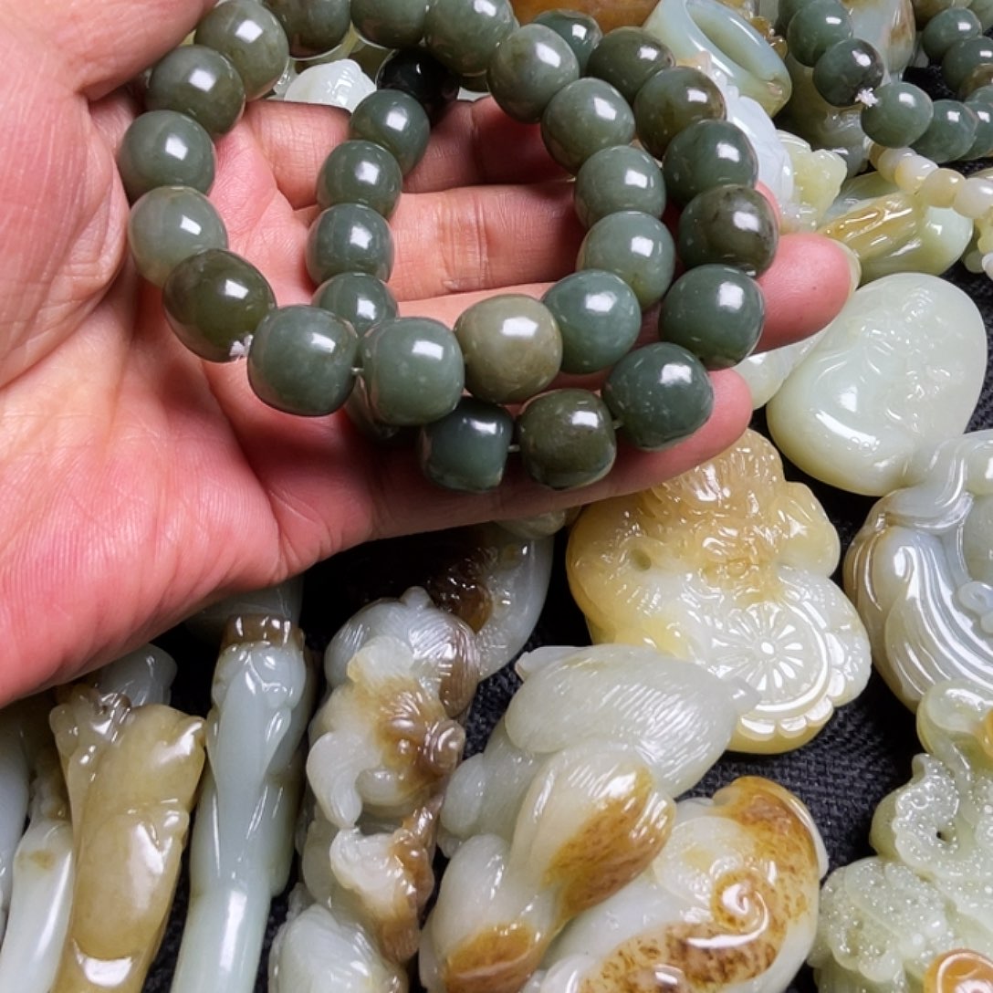 和田玉手链未镶嵌焕**砂