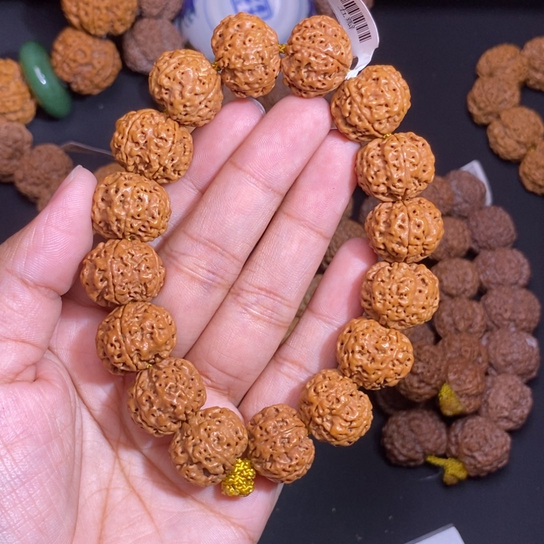 金刚菩提手串安娜蜂王17mm