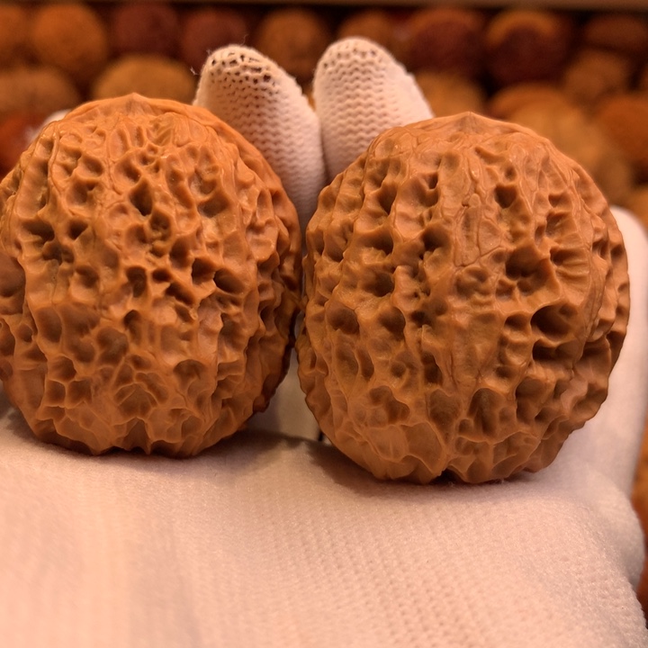 文玩核桃吊坠2…………