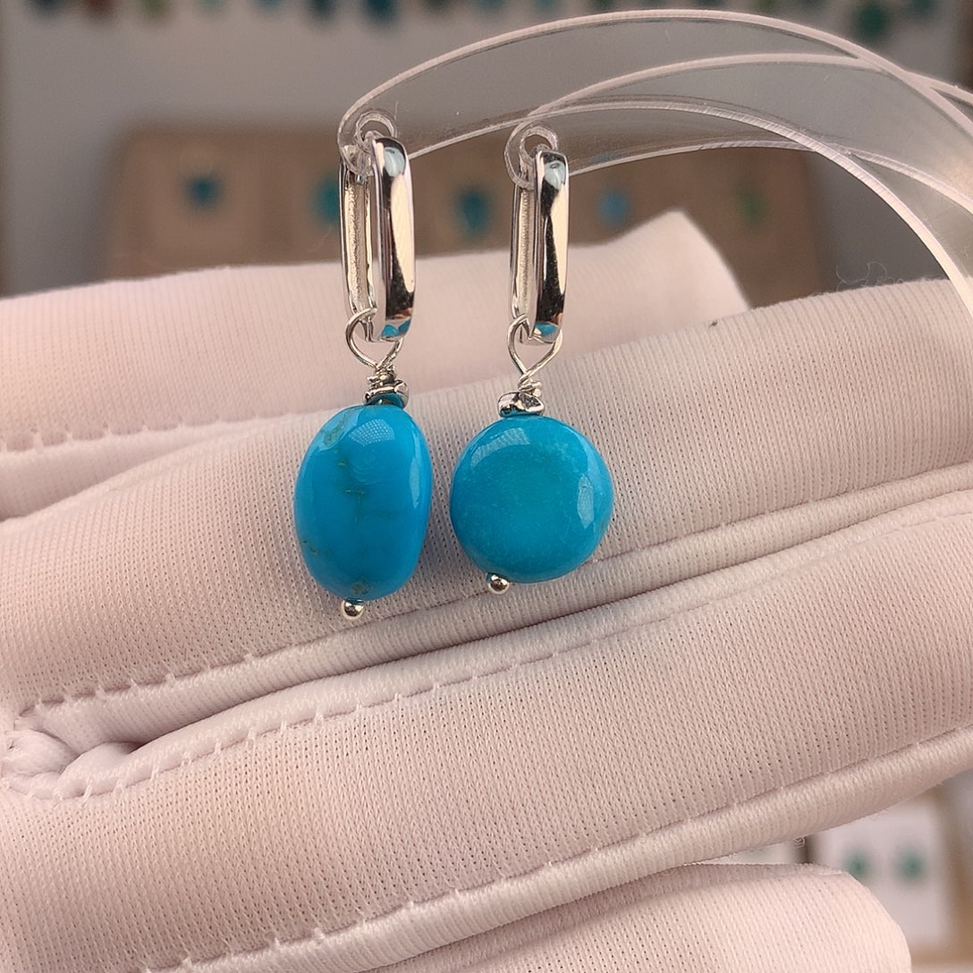 绿松石未镶嵌耳饰