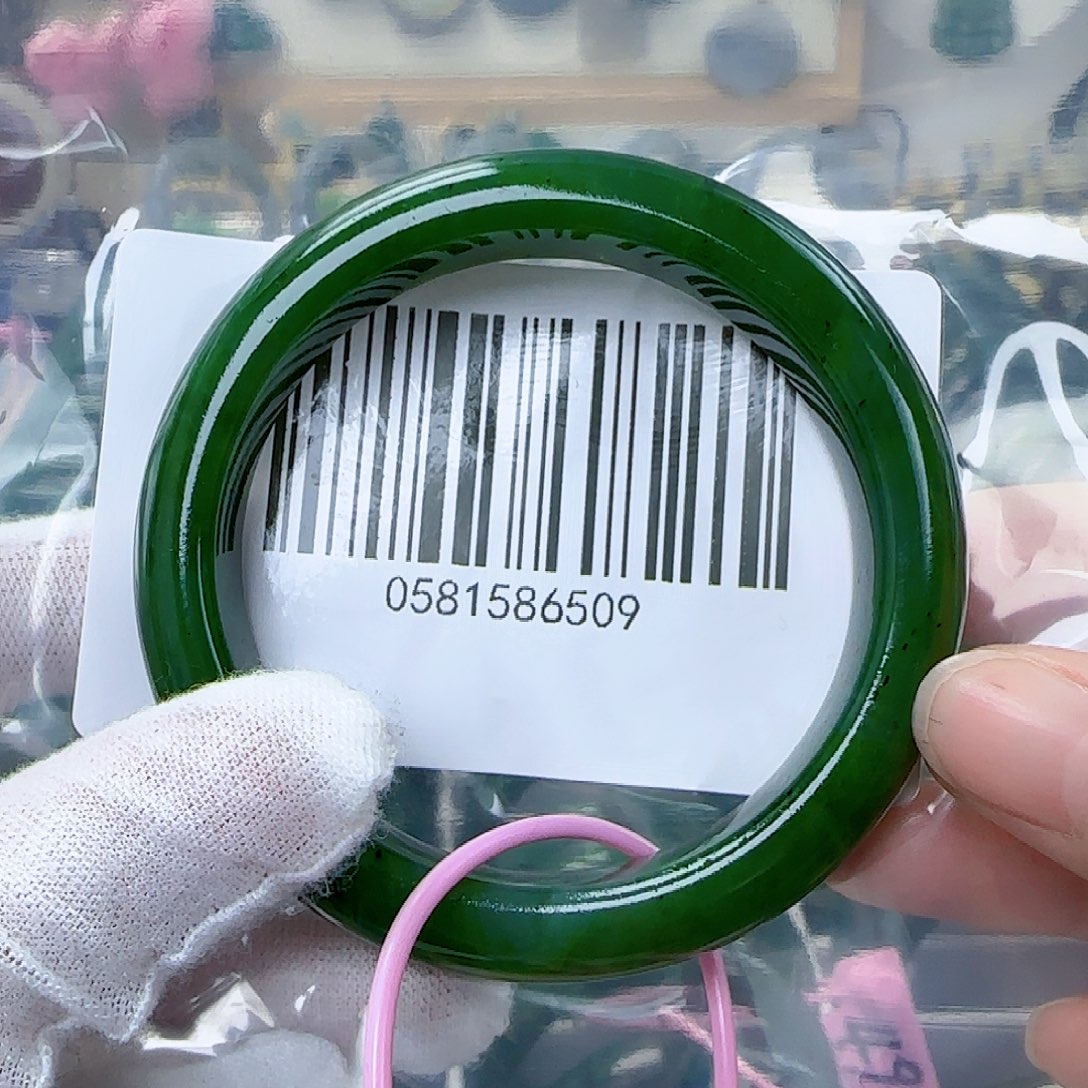 和田玉（碧玉）手镯未镶嵌56