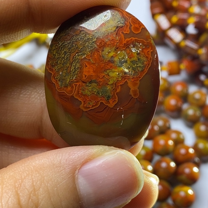 玛瑙/玉髓颈饰未镶嵌