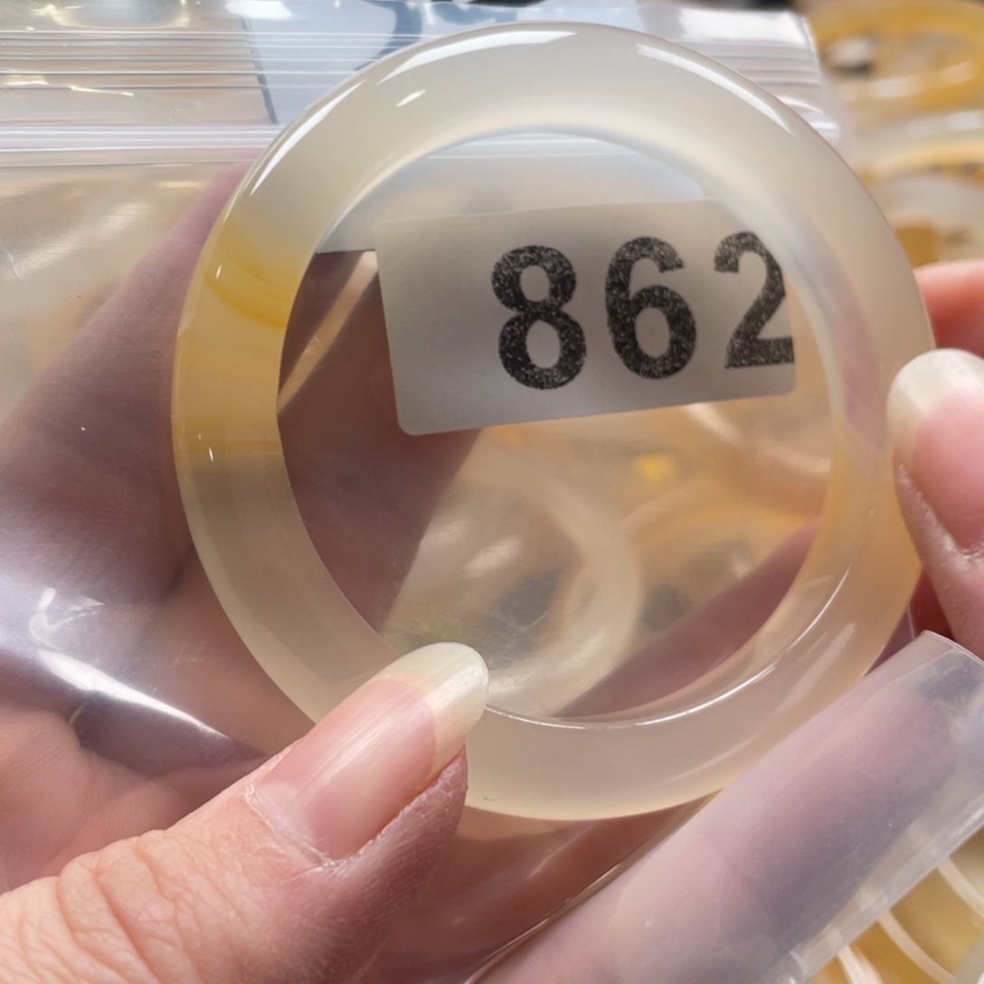 玛瑙/玉髓未镶嵌手镯