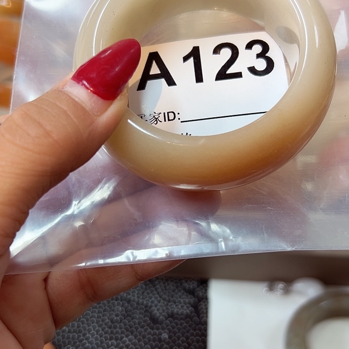 石英质玉手镯合金媄