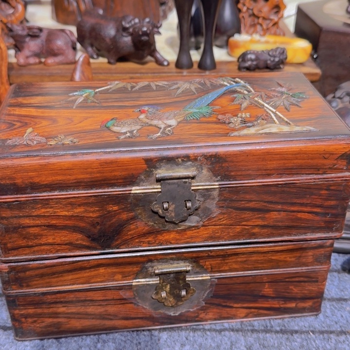 黄杨木君*工艺品的价格