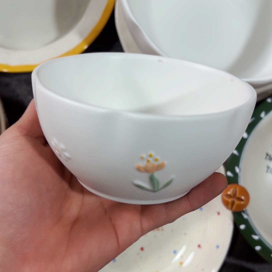 白瓷小雏菊五寸米饭碗
