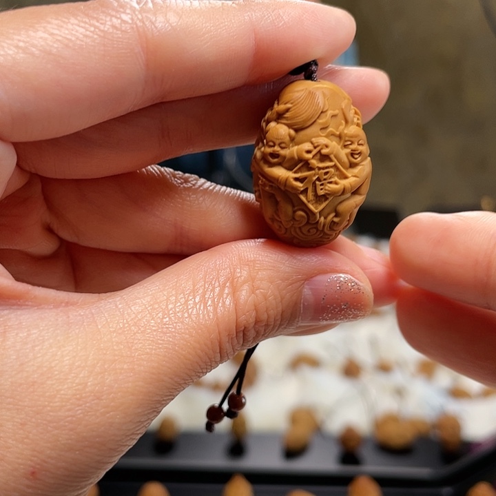 橄榄核吊坠橄榄核