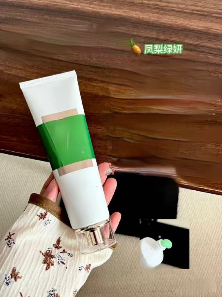 0143凤梨绿研面膜