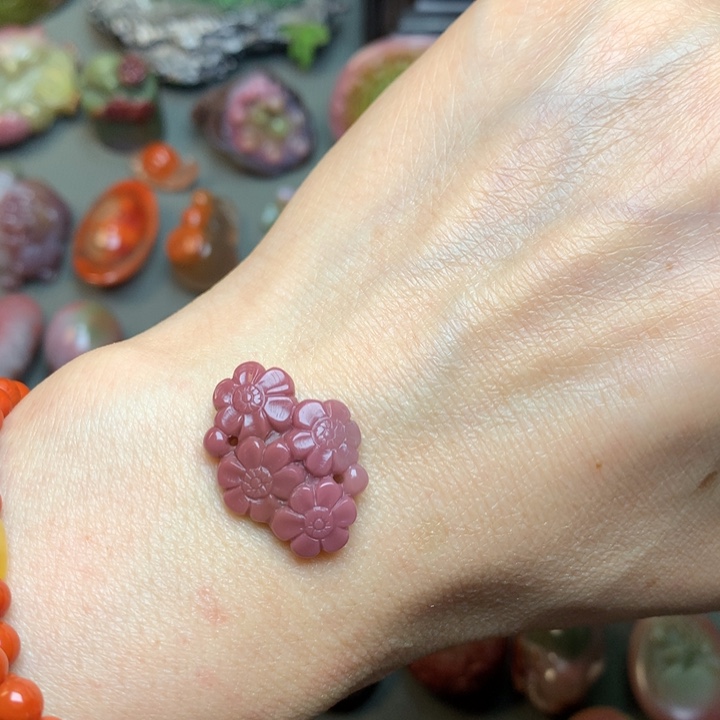 玛瑙/玉髓颈饰未镶嵌