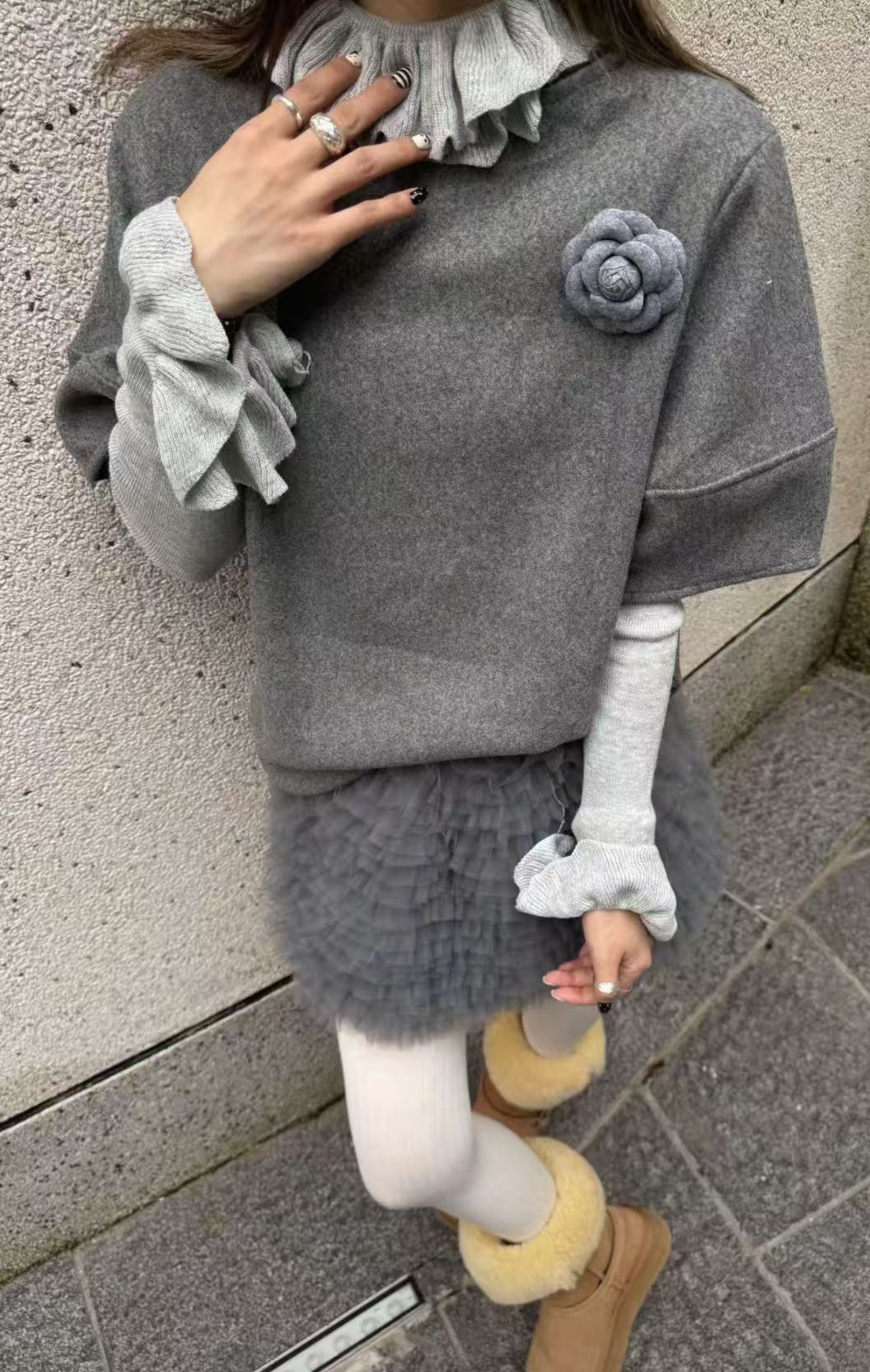 ins风叠穿喇叭袖百搭斗篷马甲女叠穿木耳边内搭＋上衣圆领两件套