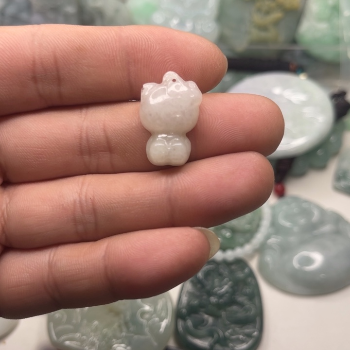 颈饰未镶嵌翡翠18