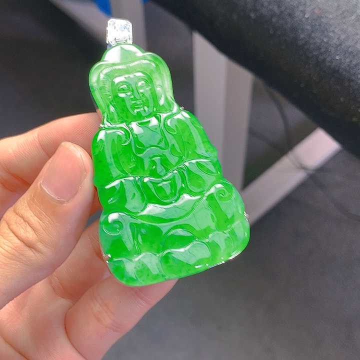 【闪购商品】翡翠颈饰未镶嵌翡翠