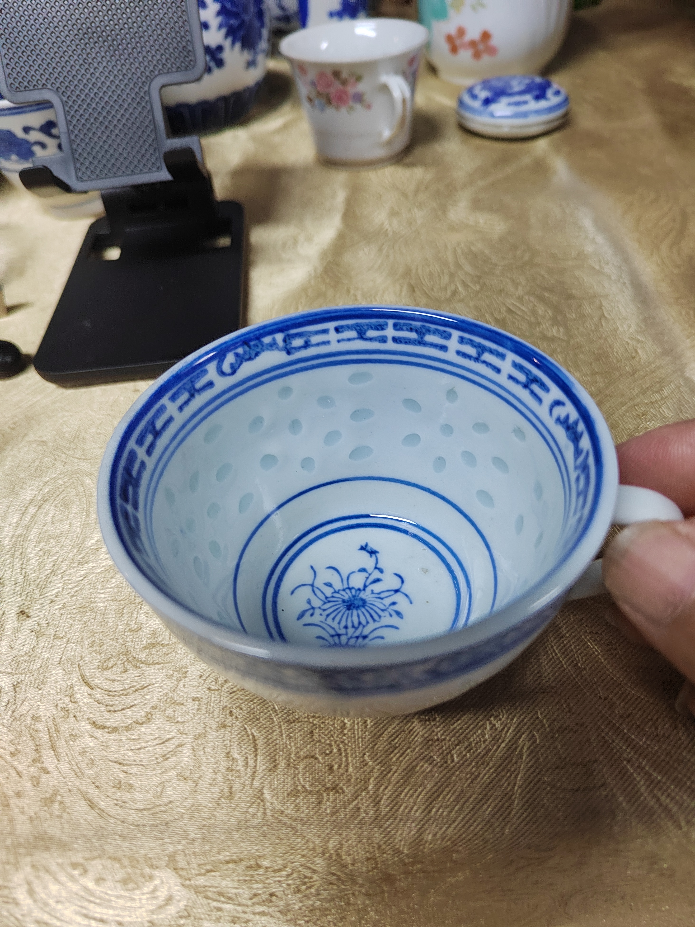 青花玲珑陶瓷茶杯景德镇产釉下彩设计适合家用