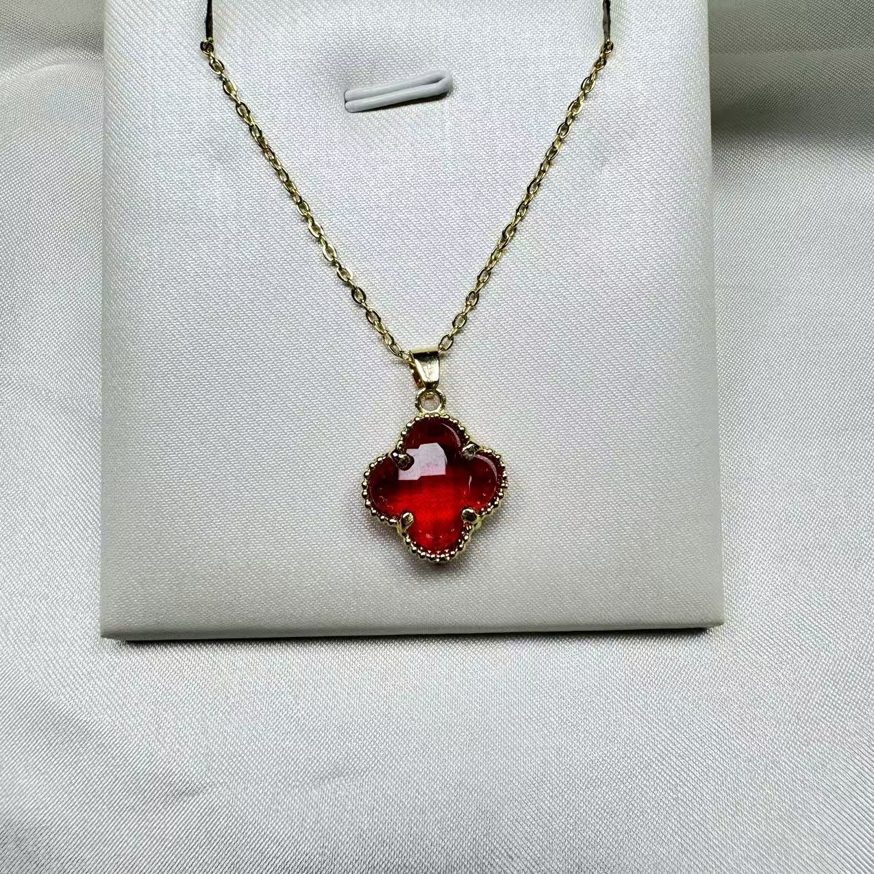 于 A024  红吊坠新款时尚百搭男女款 多样性发其一