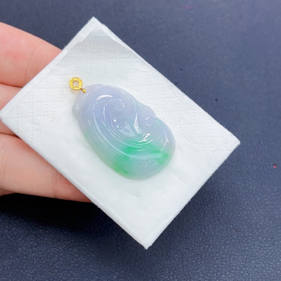 翡翠18K金镶嵌颈饰精品•如意吊坠