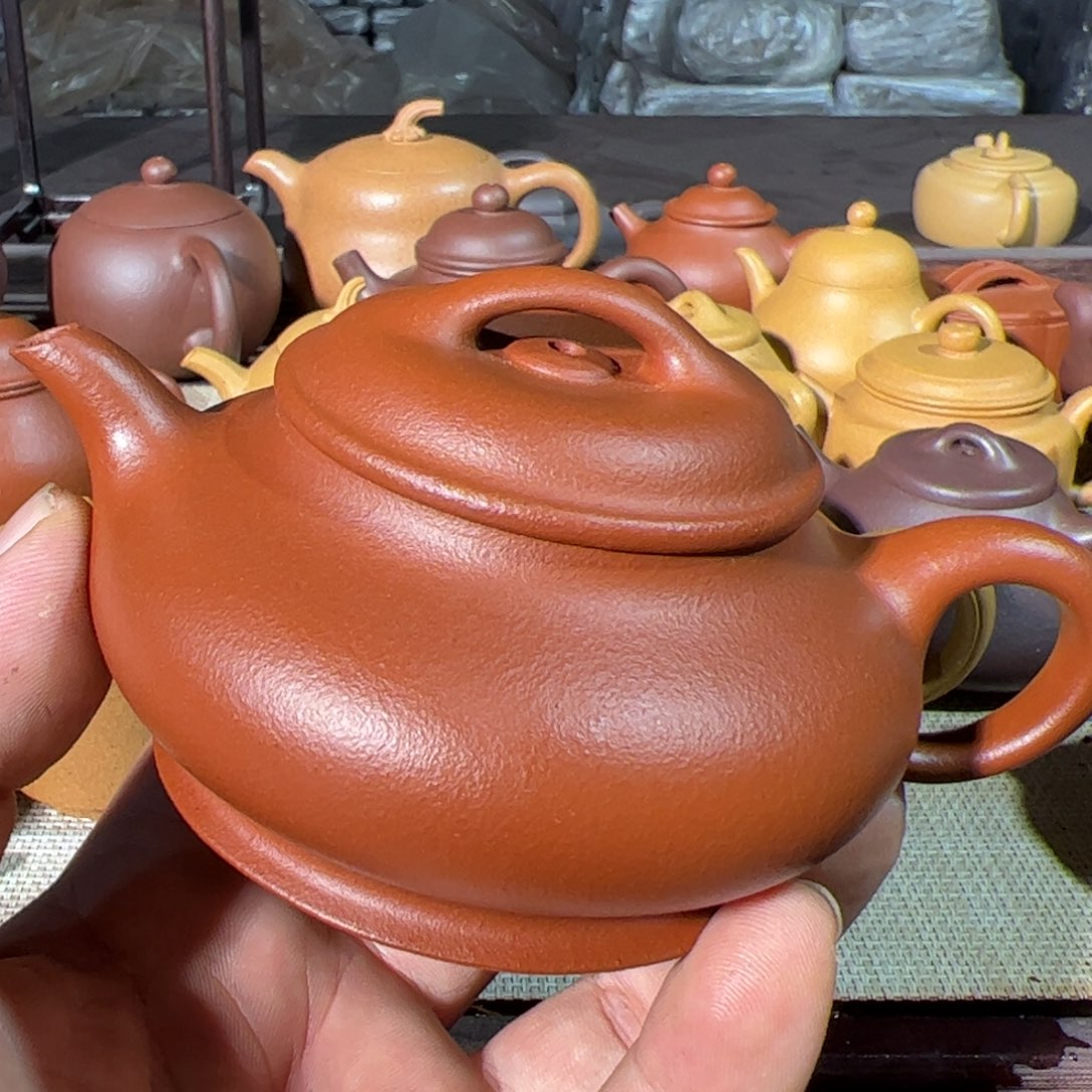 宜***品紫砂茶壶全手制作