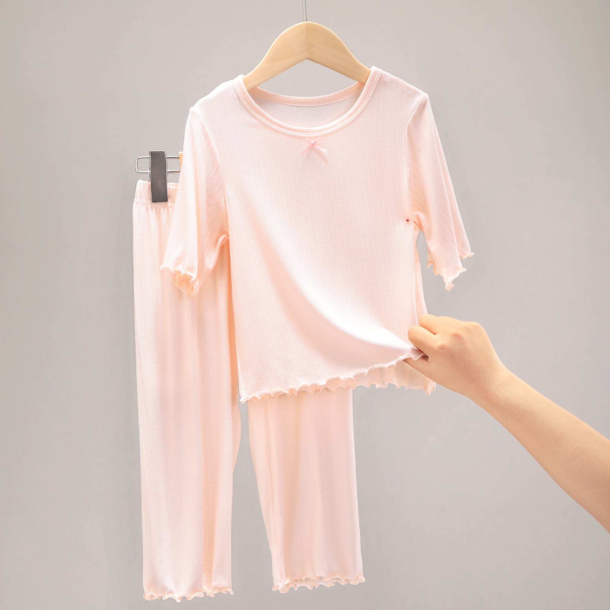 新品 702576 儿童家居服蝴蝶结花边套装