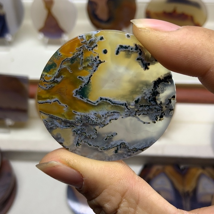 玛瑙/玉髓未镶嵌颈饰