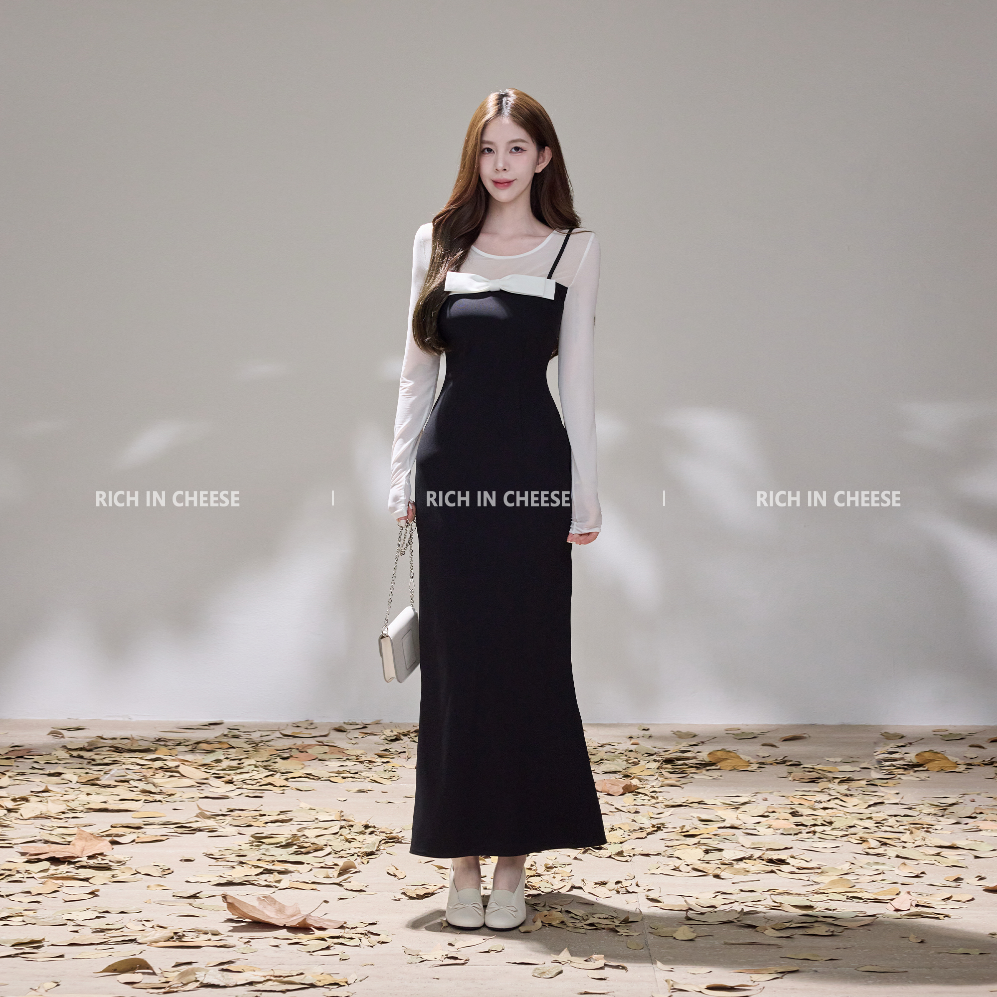 舒胡蕾 温婉少女 赫本风高级感假两件撞色弹力背心吊带连衣裙