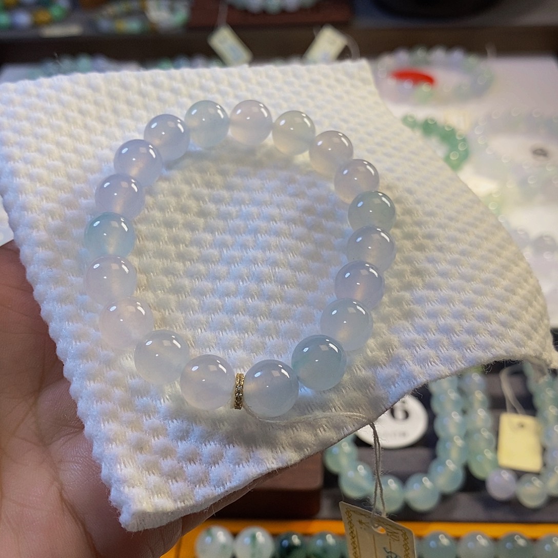 定制翡翠未镶嵌翡翠.