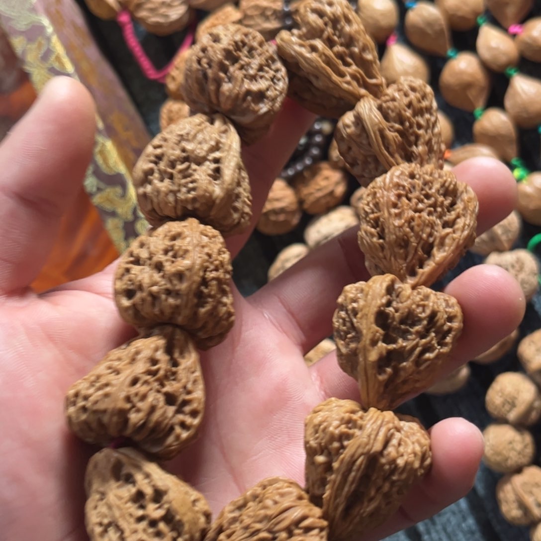 桃核手串梦****梦南疆核桃