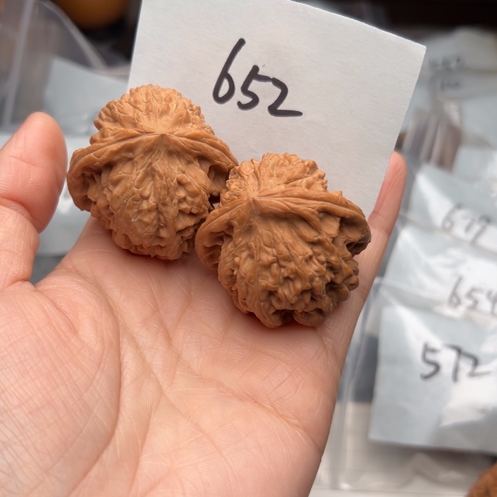 核桃42尺寸靠山王